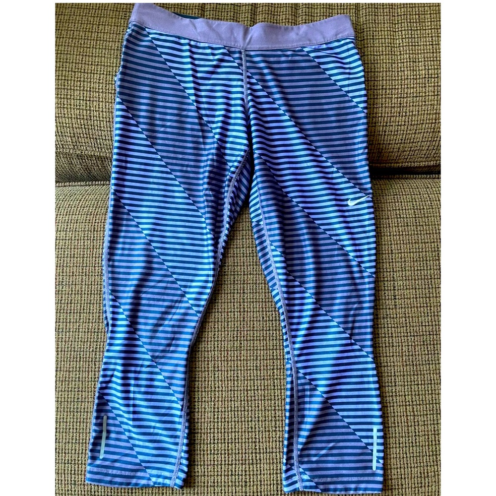 Nike Womens Dri Fit Crop 3/4 Leggings Lavender Rosegold Navy Striped Lrg - EUC!